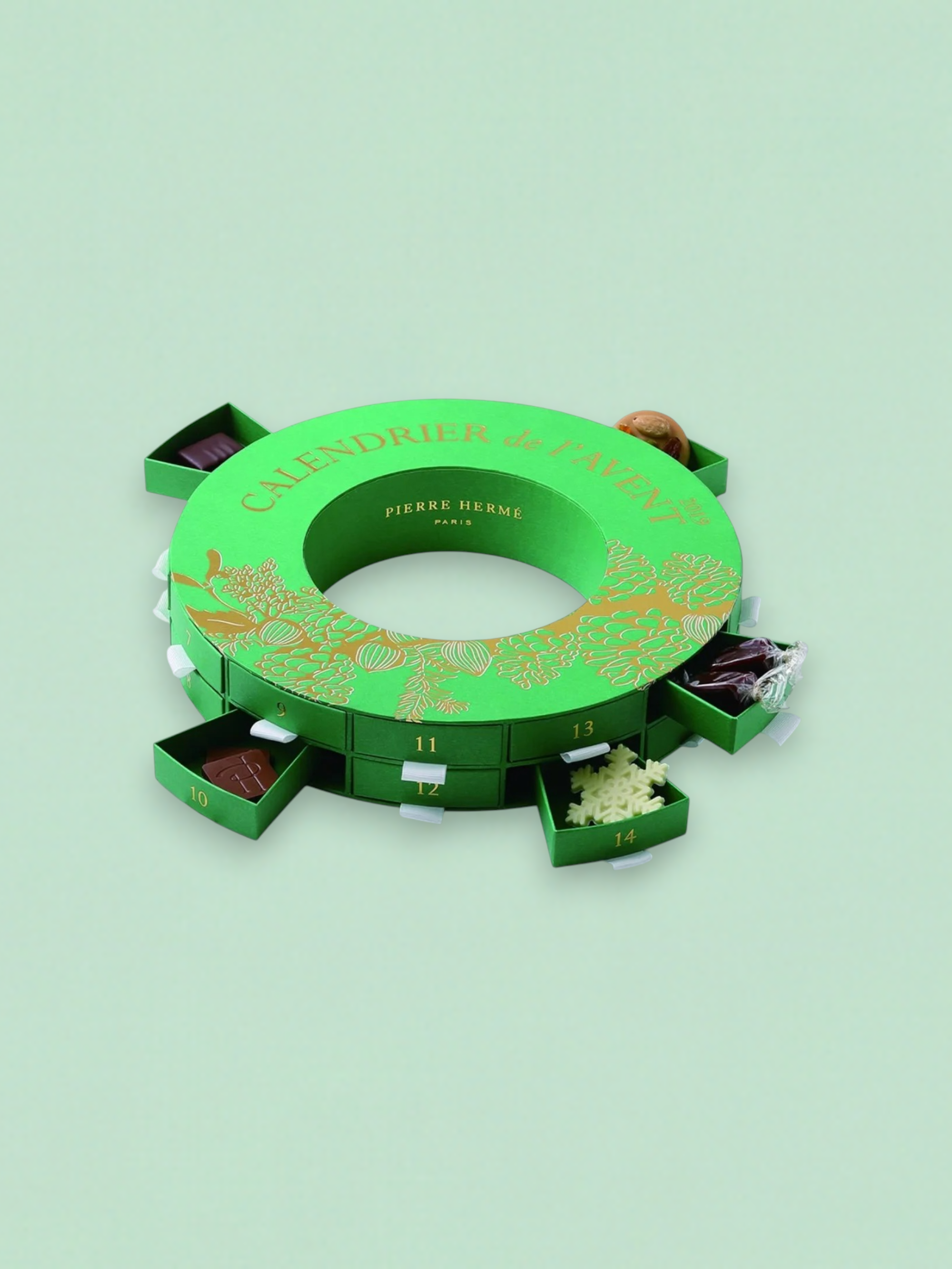 Ring-Shaped Hollow Chocolate Box