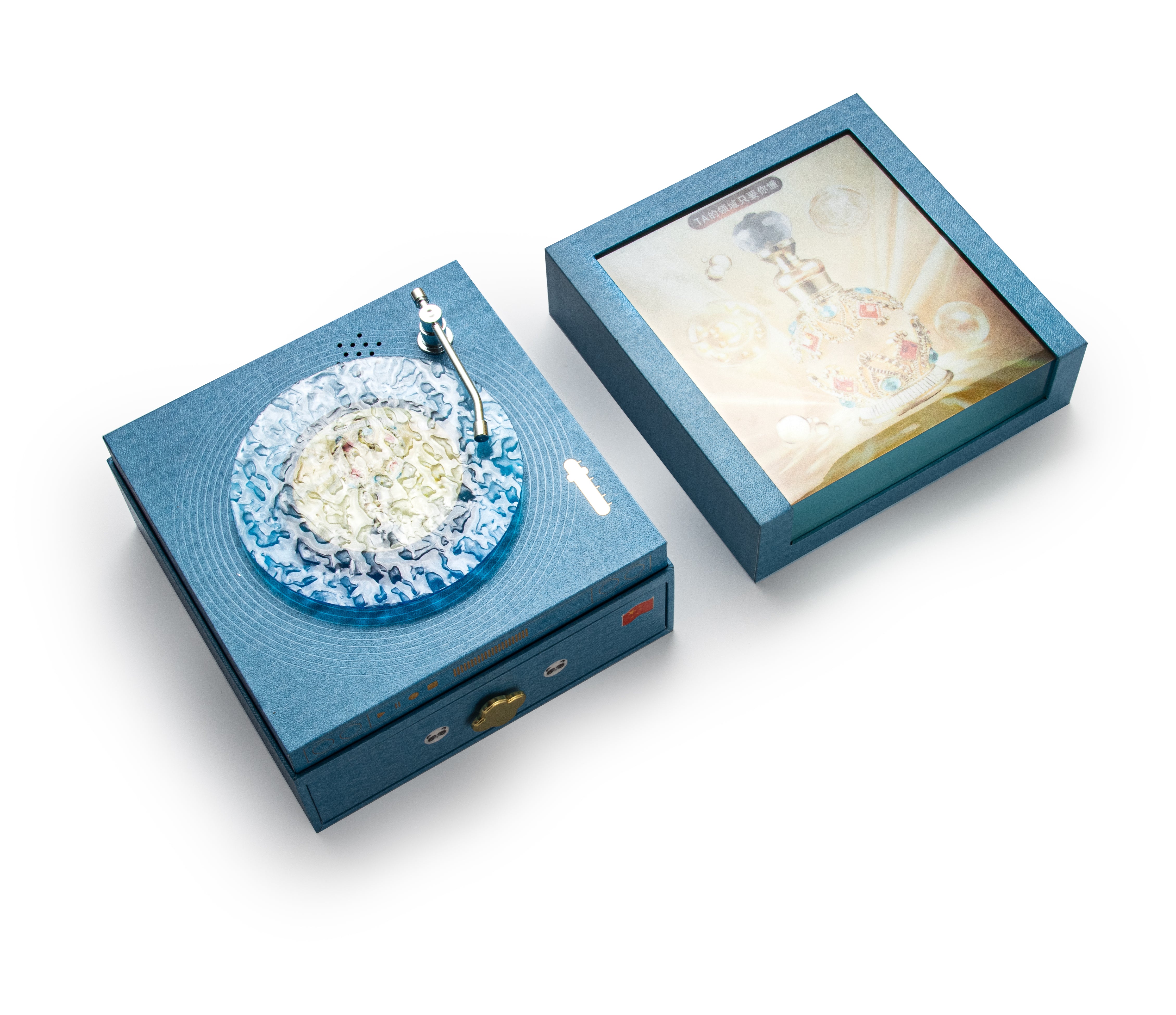 Perfume packaging 11